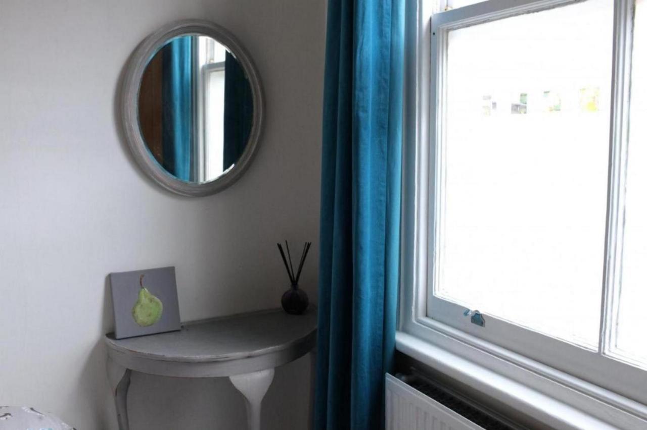 Апартаменты Trendy 2Bd Flat In West Hampstead Лондон Экстерьер фото